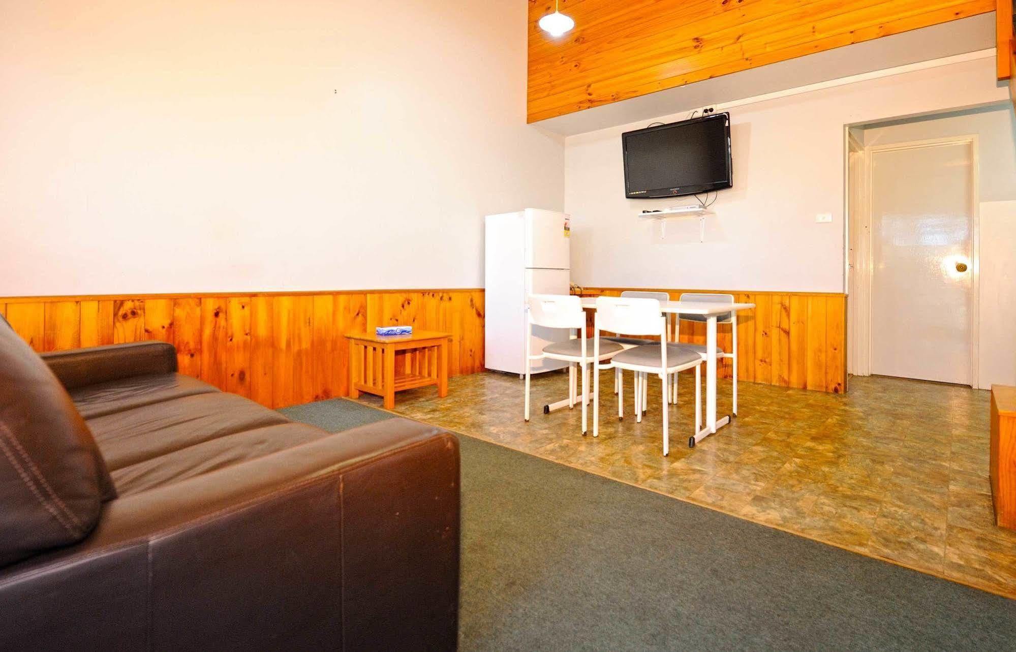 อะบรอยฮอส รีฟ ล้อดจ์ Motel เจรัลด์ตัน ภายนอก รูปภาพ
